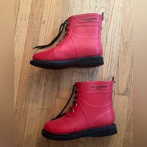 Red Ilse Jacobsen rain boots